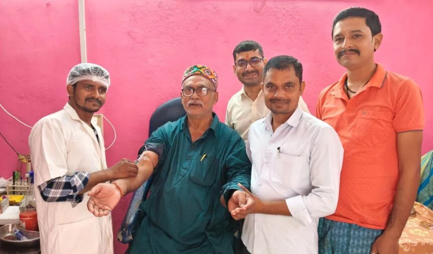 भगवानपुर प्रखंड के दहिया गांव में रिलायबल पैथो डाइग्नोस्टिक्स की ओर से 175 मरीजों की हुई निःशुल्क मधुमेह जांच 1