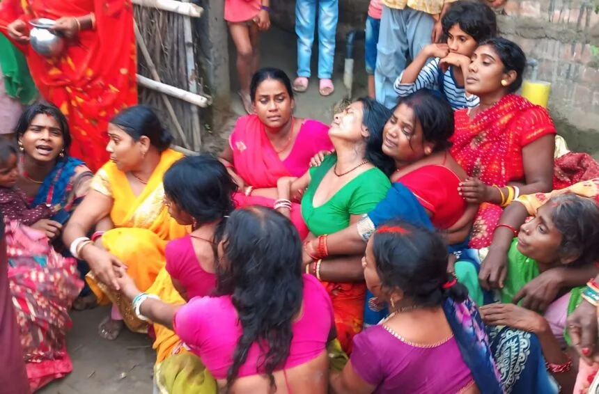 बछवाड़ा एनएच 28 पर अज्ञात वाहन की चपेट में आने से साइकिल सवार एक छात्र की मौत, परिजनों में मचा कोहराम 1