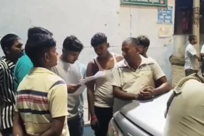 बेगूसराय में दुर्गा प्रतिमा विसर्जन के दौरान दो युवक की बलान नदी में डूबने से दर्दनाक मौत, परिजनों में मचा कोहराम 19