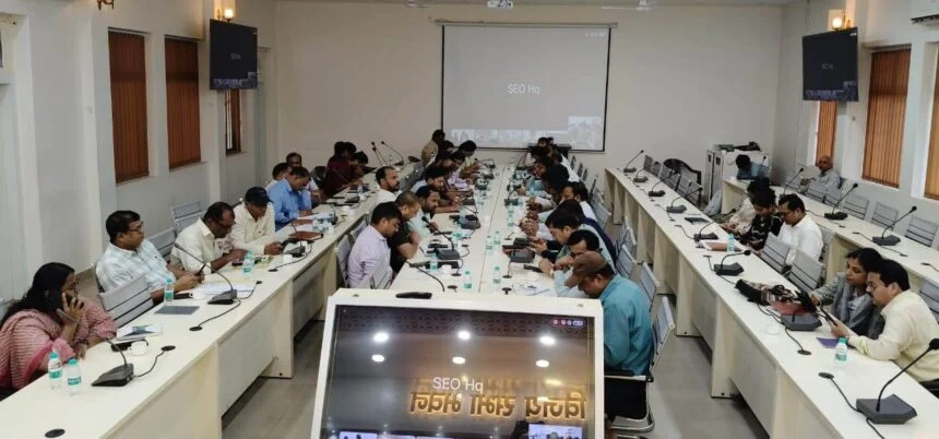 आगामी बिहार विधानसभा चुनाव को लेकर जिले के पदाधिकारियों को नई दिल्ली भारत निर्वाचन आयोग के द्वारा किया गया असेस्मेंट 1