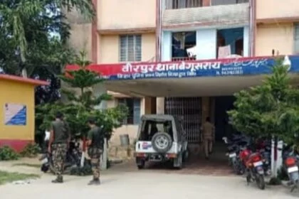 बारहवीं कक्षा में रजिस्ट्रेशन कराने आई किशोरी के साथ बदमाशों ने किया मारपीट, बदमाशों के खिलाफ थाना में की शिकायत 28