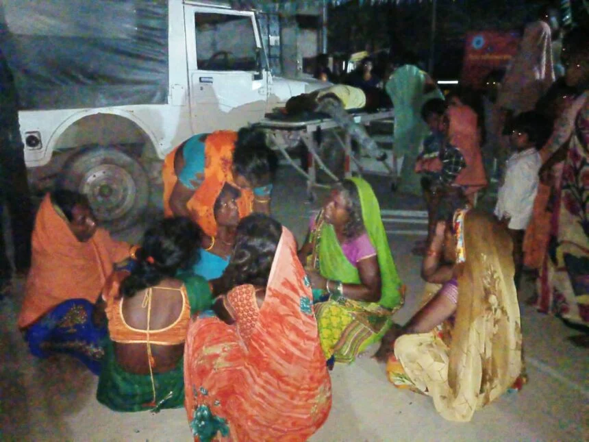 बछवाड़ा के एनएच 28 पर ट्रेक्टर और बाइक की टक्कर में बाइक चालक की मौत, दो सवार बुरी तरह से जख्मी 1