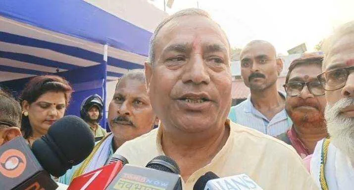 समस्तीपुर नगर निगम के उप महापौर राम बालक पासवान ने कल्याणपुर सुरक्षित विधानसभा सीट से जनसुराज के प्रत्याशी ने कराया नामांकन 2