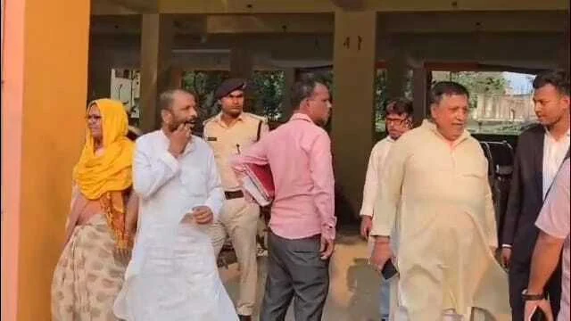 बेगूसराय में पूर्व समाज कल्याण मंत्री मंजू वर्मा और उनके पति चंद्रशेखर वर्मा के मुजफ्फरपुर शेल्टर होम मामले में 17 अक्टूबर को होने वाले आरोप के मामले में सुनवाई टली 4