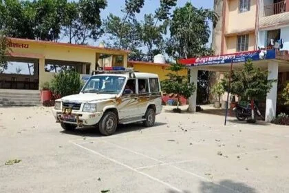 अज्ञात चोरो ने घर रखे आभूषण समेत 20 हजार नगद लेकर हुआ फरार 26