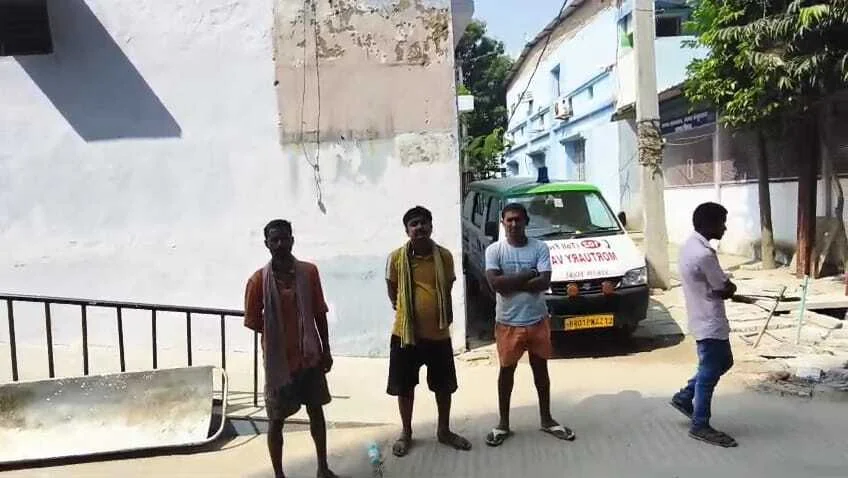 बेगूसराय में बेख़ौफ़ अपराधियों ने दीपावली की रात एक व्यक्ति को गोली मारकर किया हत्या, बाद इलाके में फैली सनसनी 2