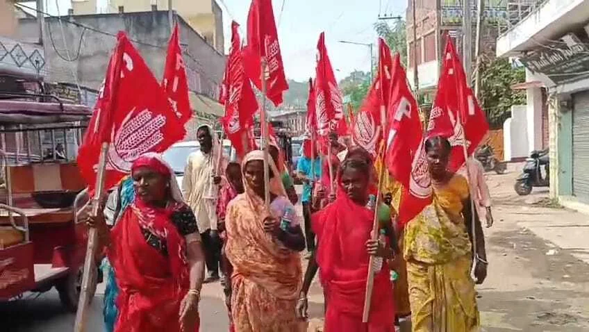 नालंदा: बिहार शरीफ में महागठबंधन की जंग, महागठबंधन के दो प्रत्याशी आमने सामने 1