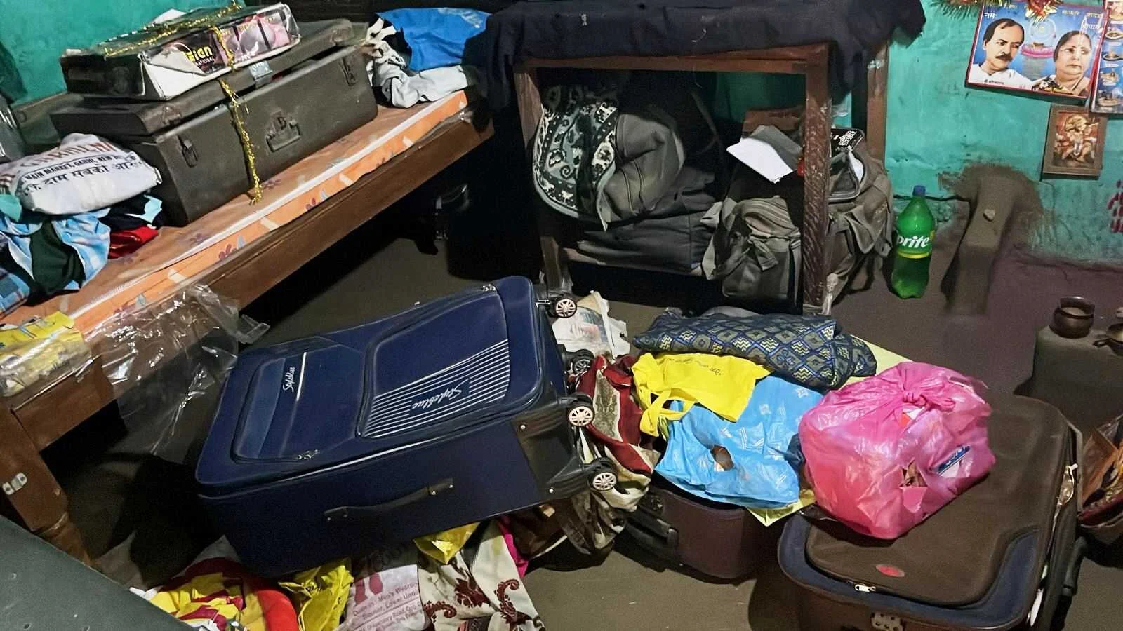 बछवाड़ा में अज्ञात चोरो ने घर का ताला तोड़कर करीब तीन लाख रूपये का जेवरात समेत नगद लेकर हुआ फरार 2