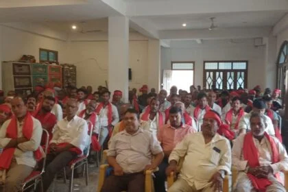 महांगठबंधन के घटक दलों में सीपीआई ने भरी हुंकार, कांग्रेस प्रत्याशी अमिता भुषण को विजय बनाने का किया एलान 23