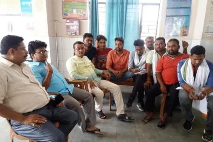 समस्तीपुर: समाजसेवी जे.के. यादव ने महागठबंधन प्रत्याशी शाहीन को दिया समर्थन 17