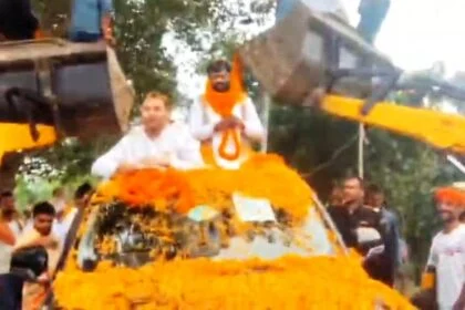 नालंदा में जेडीयू एमएलसी संजय सिंह का शक्ति प्रदर्शन, नालंदा विधानसभा मे भव्य रोड शो में उमड़ा जनसैलाब 27