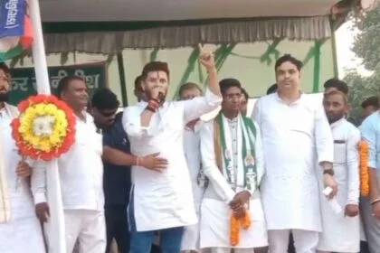 समस्तीपुर: नौवीं कक्षा का छात्र ने फंदे लगाकर की आत्महत्या, इलाके में फैली सनसनी 24