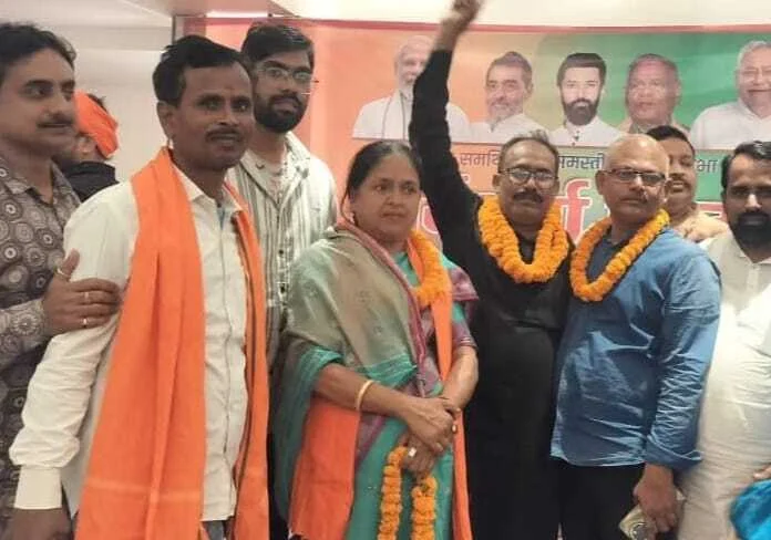 नव निर्वाचित समस्तीपुर विधानसभा के विधायक अश्वमेघ देवी का भाजपाइयों ने किया भव्य स्वागत 1