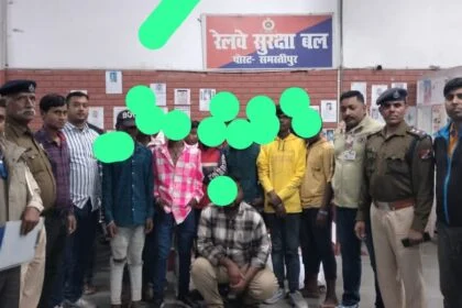 समस्तीपुर रेलवे स्टेशन पर मानव तस्करी का भंडाफोड़: 11 बच्चों को बाल मजदूरी के लिए ले जाते तस्कर गिरफ्तार 10