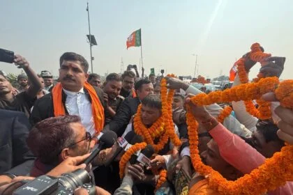 आभार सह आशीर्वाद यात्रा में उमड़ा जनसैलाब, सिमरिया से भगवानपुर तक मंत्री सुरेंद्र मेहता का भव्य स्वागत 2