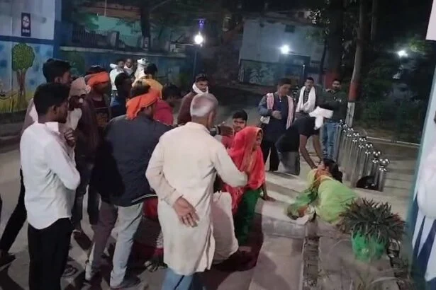 कैमुर में भीषण सड़क हादसा: बाइक-ट्रैक्टर की टक्कर में बसपा के सक्रिय कार्यकर्ता की मौत, एक गंभीर घायल 9