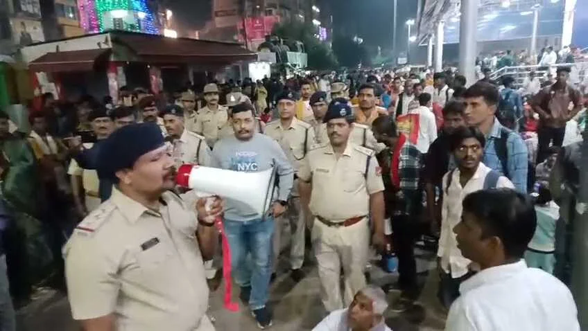 दिल्ली ब्लास्ट के बाद समस्तीपुर रेल मंडल में हाई अलर्ट- ​यात्रियों के सामानों और संदिग्ध लोगों पर विशेष चौकसी 3