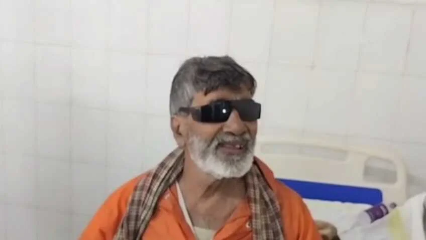 कैमुर: भभुआ सदर अस्पताल में बड़ा हंगामा, भर्ती मरीजों को समय पर नहीं मिला नाश्ता-खाना; अपर मुख्य चिकित्सा पदाधिकारी ने जीविका पर कार्रवाई का दिया आदेश 4