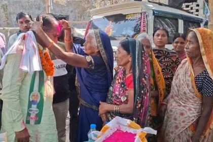 नालंदा: आस्थावां में जदयू कार्यकर्ताओं का जश्न, एनडीए की जीत पर आस्थावां में आतिशबाज़ी,नीतीश सरकार की महिला योजनाओं का दिखा असर 6