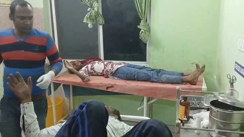 बेगूसराय के NH-28 पर भीषण सड़क हादसा, टेंपो सवार आधा दर्जन लोग गंभीर रूप से घायल 2