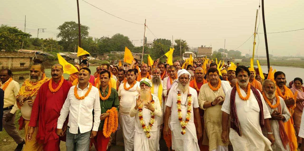 सुशासन की सरकार में सिमरिया धाम का समुचित व चहुमुखी विकास हो रहा है - स्वामी चिदात्मन जी महाराज 2