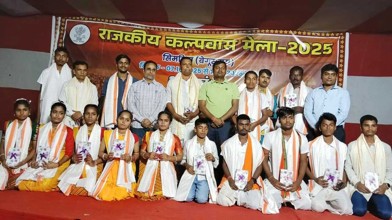 श्रद्धालुओं ने मुक्त कंठ से सिमरिया धाम में सांस्कृतिक कार्यक्रम की प्रस्तुति की प्रशंसा किया - श्याम सहनी 3