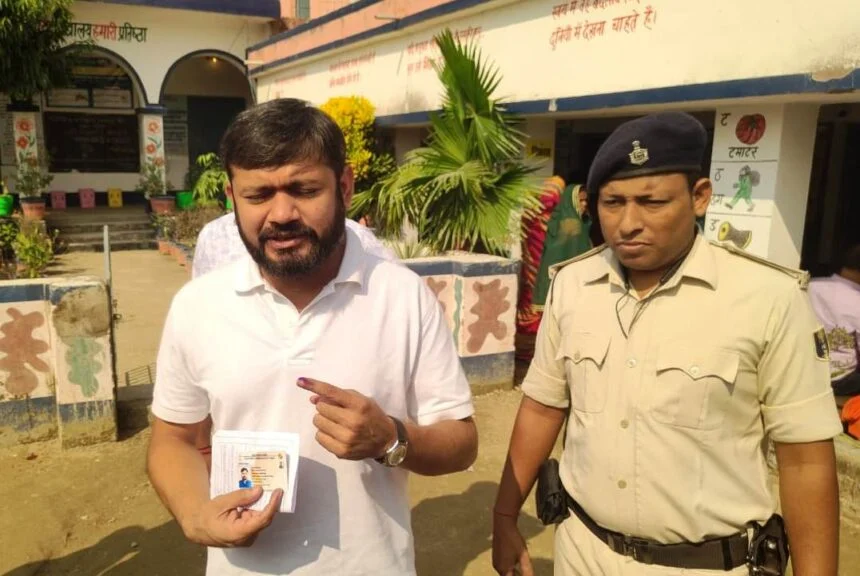 चुनाव आयोग इस देश की संवैधानिक संस्था है और वह पार्टी विशेष के रूप में किसी पार्टी के लिए काम रही है - कन्हैया कुमार 1