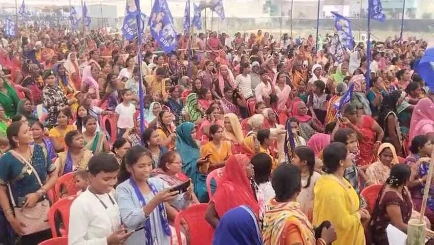 आजादी के 70 साल बाद भी एसी/एसटी और अतिपिछड़ा, अल्पसंख्यक समाज का नहीं हुआ विकास, केवल सरकार बनती और गिरती रही, बोली - बीएसपी प्रमुख मायावती 4