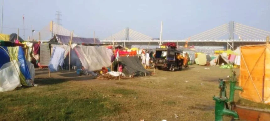 उजड़े चमन में तब्दील होने लगा साधु संतों की टोली और पर्णकुटी से गुलज़ार सिमरिया धाम 1