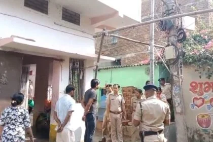 नालंदा: संदेहास्पद स्थिति में कमरे में मिला पति-पत्नी का शव, ग्रामीणों में भूख के कारण मौत की चर्चा 6