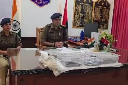 बेगूसराय में पुलिस और STF का एनकाउंटर: कुख्यात अपराधी शिवदत्त राय को लगी गोली, मिनी गन फैक्ट्री का भंडाफोड़ 29