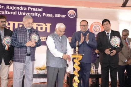 समस्तीपुर: पूसा की अनूठी पहल बनी देश की नजीर, यूजीसी और आईसीएआर ने पूरे देश में लागू किया 'दीक्षारंभ' मॉडल 4