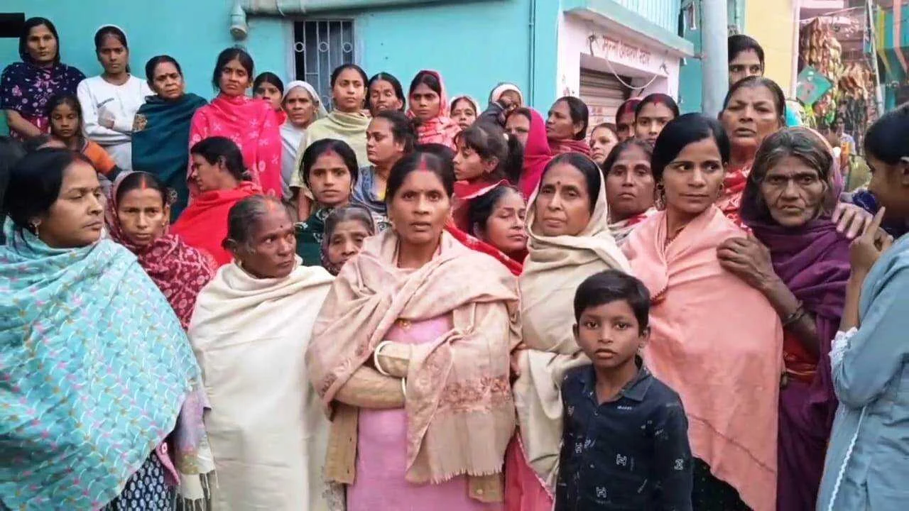 नालंदा: 48 घंटे बाद भी टेंट संचालक का नहीं मिला कोई सुराग, 25 नवंबर से गायब हैं टेंट संचालक, परिजन जता रहे हैं अनहोनी की आशंका 2