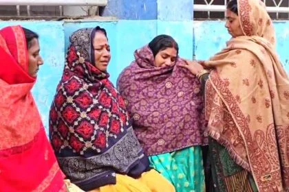 बेगूसराय में शादी की खुशियां मातम में बदलीं, वीरपुर में स्कॉर्पियो ने घुड़सवार बराती को मारी टक्कर, युवक और घोड़े ने की दर्दनाक मौत 16