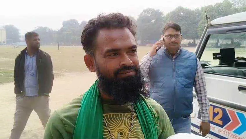 बेगूसराय जीडी कॉलेज से संदिग्ध व्यक्ति गिरफ्तार, डायरी में मिले NDA के बड़े नेताओं के नाम; बड़ी साजिश की आशंका 1