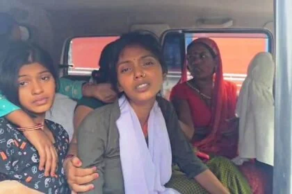 बेगूसराय: मोबाइल झपट्टा मारने के दौरान अपराधियों ने मारा डंडा, चलती ट्रेन से गिरकर युवक की दर्दनाक मौत 12