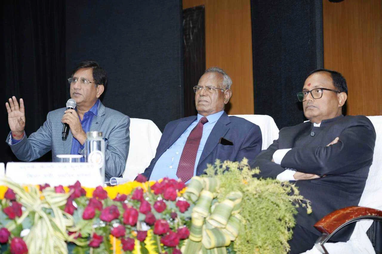 पूसा विवि: किसानों की अपेक्षाओं को पूरा करने के लिए पूरी शक्ति से करना होगा काम:-कुलपति डॉ. पांडेय 2