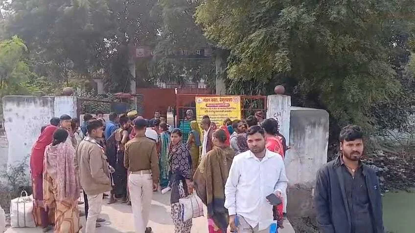 बेगूसराय ट्रेन में मोबाइल छिनतैय के दौरान लाठी के प्रहार से ट्रेन यात्री युवक की मौत, रेल पुलिस पर उठ रहा है सवाल 2