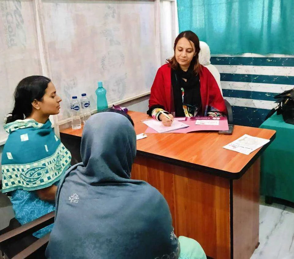 निःसंतानता अब अभिशाप नहीं: आधुनिक तकनीक से गूंजेगी घर में किलकारी, डॉ. स्मृति ने दी सलाह 2