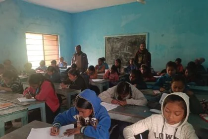 भगवानपुर प्रखंड में शुरू हुई कक्षा 9वीं की त्रैमासिक परीक्षा 59