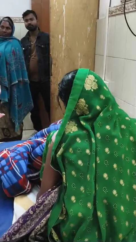 ​'सिस्टम' पर भारी अंधविश्वास: समस्तीपुर अस्पताल में भगत ने किया 'इलाज', वीडियो वायरल 2