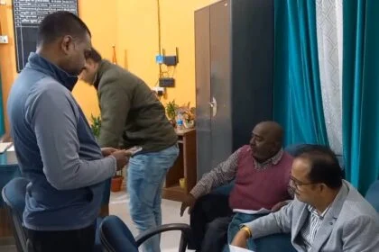 ओडिशा क्राइम ब्रांच की बड़ी कार्रवाई: समस्तीपुर से कुख्यात पेपर लीक नेटवर्क का सदस्य को किया गिरफ्तार,कई राज्यों में फैले है नेटवर्क 28