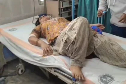 बेगूसराय में सनसनी: बरौनी रिफाइनरी के 'हाई सिक्योरिटी जोन' में चली गोली, CISF जवान की पत्नी घायल 53