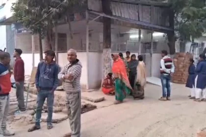 बेगूसराय: सबोरा गांव में महिला की संदिग्ध मौत, फंदे से लटका मिला शव; परिजनों ने जताई हत्या की आशंका 29