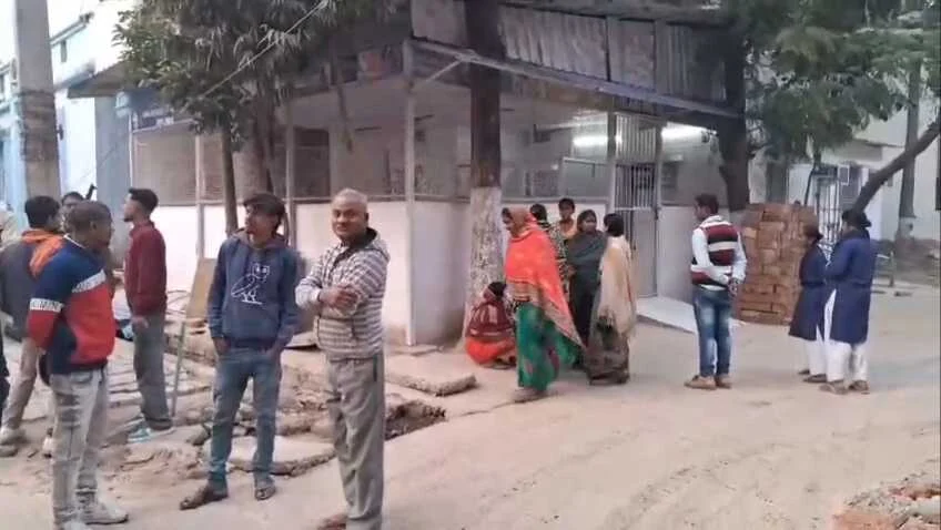 बेगूसराय: सबोरा गांव में महिला की संदिग्ध मौत, फंदे से लटका मिला शव; परिजनों ने जताई हत्या की आशंका 1