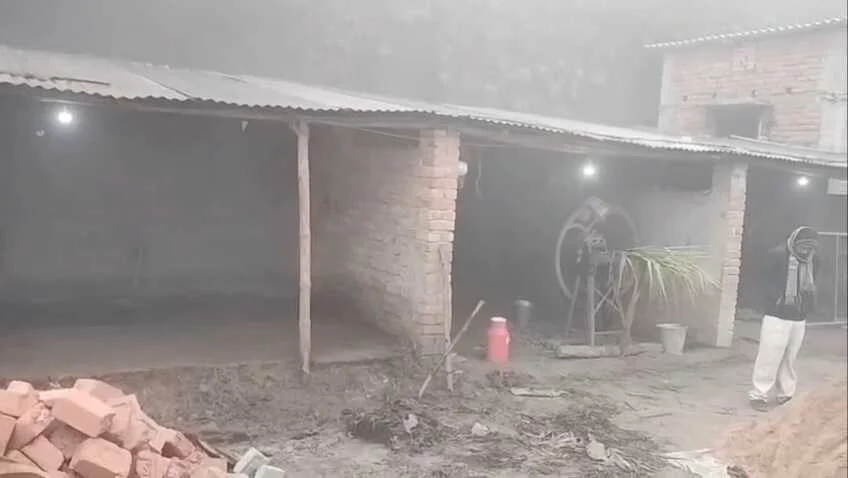 बेगूसराय में बेखौफ अपराधियों ने घर में घुसकर सोए अवस्था मे जदयू के पूर्व प्रखंड अध्यक्ष को गोली मारकर किया हत्या 3