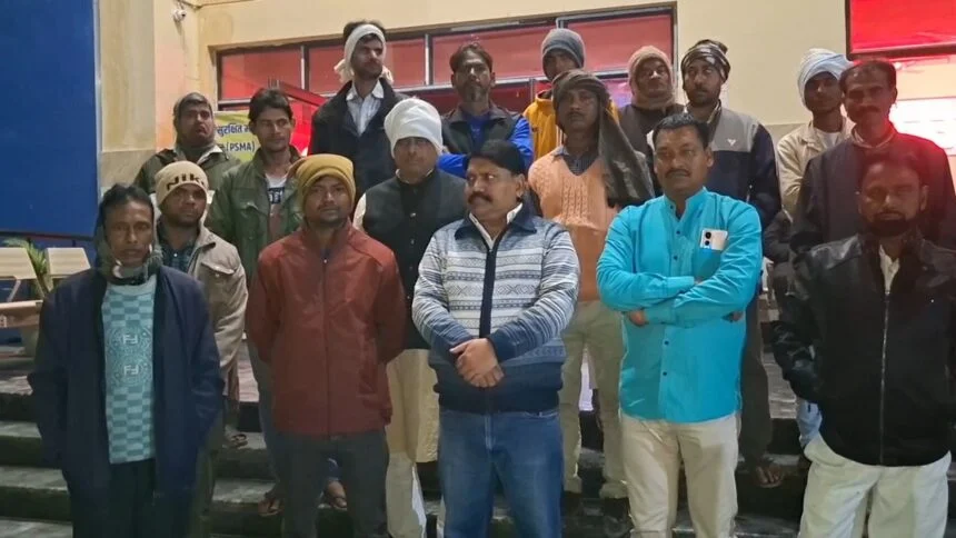 नवादा में हैवानियत की हदें पार: फेरीवाले का पिलास से कान काटा, बेरहमी से पिटाई के बाद मौत 1