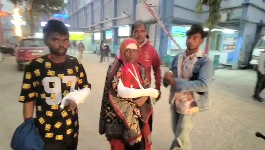 बेगूसराय में रिश्ते हुए शर्मसार: जमीन के टुकड़े के लिए खून का प्यासा हुआ भाई, तलवार और गड़ासे से पूरे परिवार को किया लहूलुहान 1