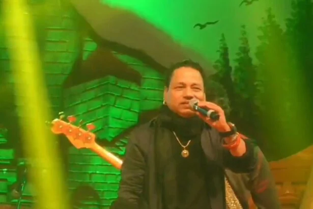 राजगीर महोत्सव के पहले दिन कैलाश खेर के गीतों पर झूम उठा जनसैलाब, खचाखच भरा महोत्सव स्थल, मंच से कैलाश खेर ने की बिहार और नालंदा की जमकर तारीफ 1