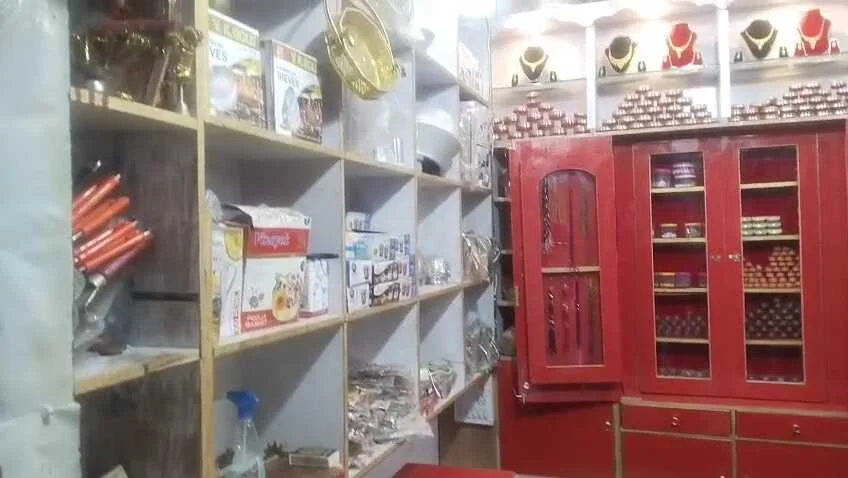 समस्तीपुर में पुलिस को चुनौती: ग्राहक बनकर आए बदमाशों ने ज्वेलरी शॉप से लूटे लाखों के गहने 3